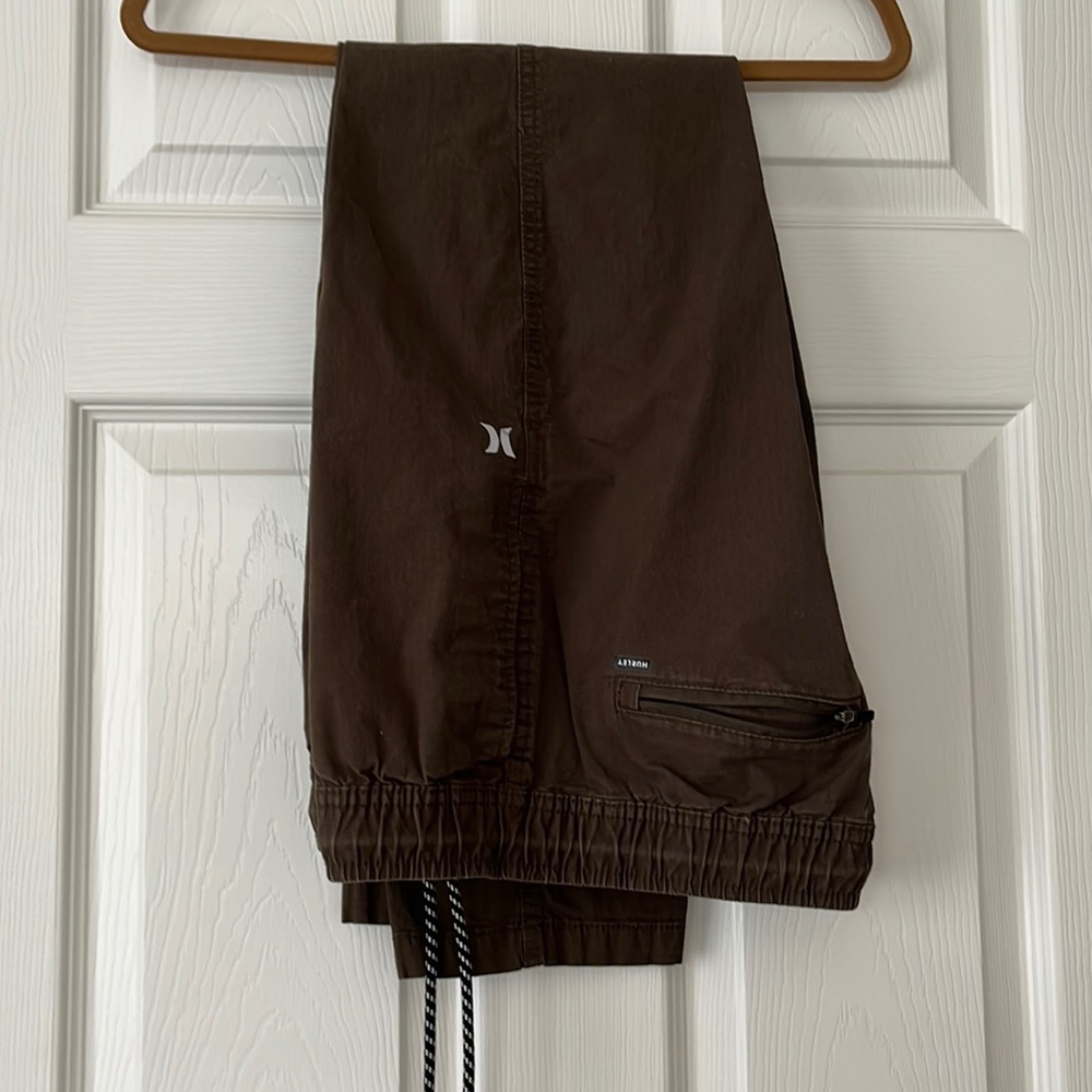 Hurley Brown Cargo Pants for Men